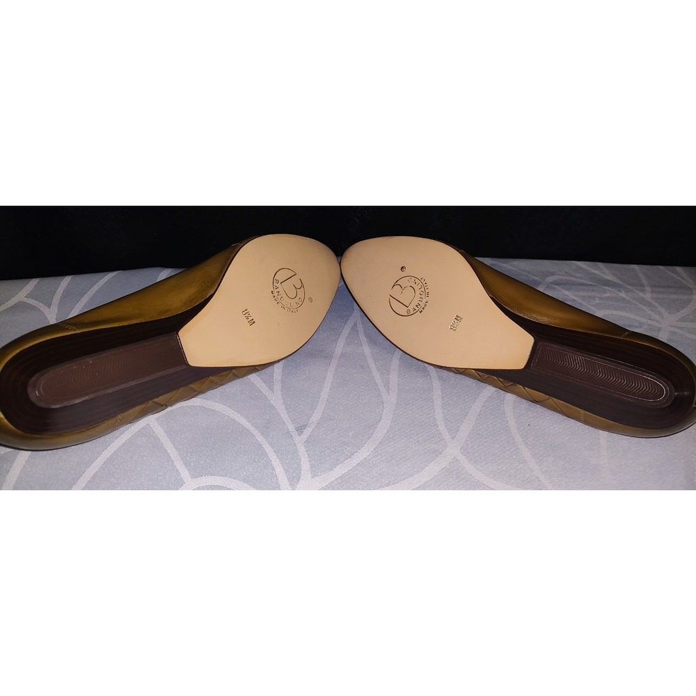 Bandolino Gesta Fatigue Flat Shoes Size 8.5M NEW Made In Italy - Picture 5 of 5